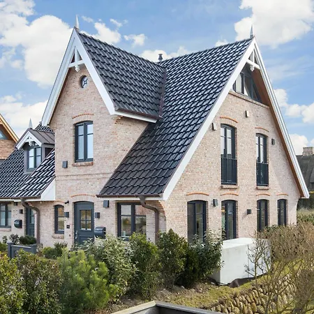 Holiday home Hues Maxi Wenningstedt-Braderup